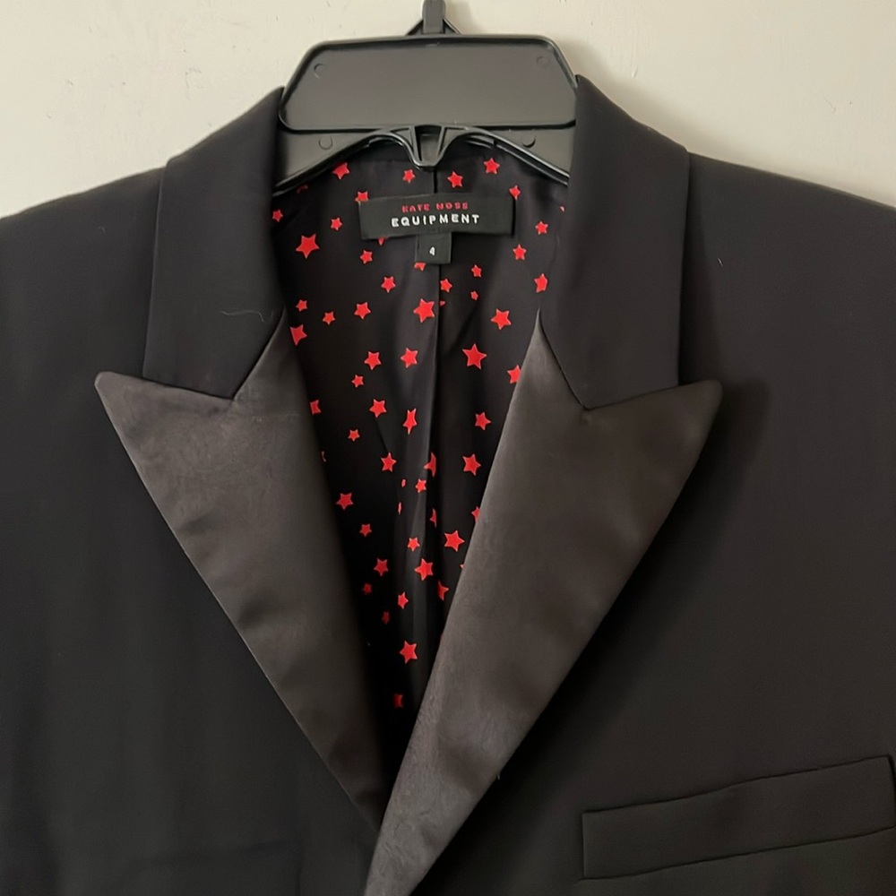 Equipment cropped tuxedo jacket with satin lapel.